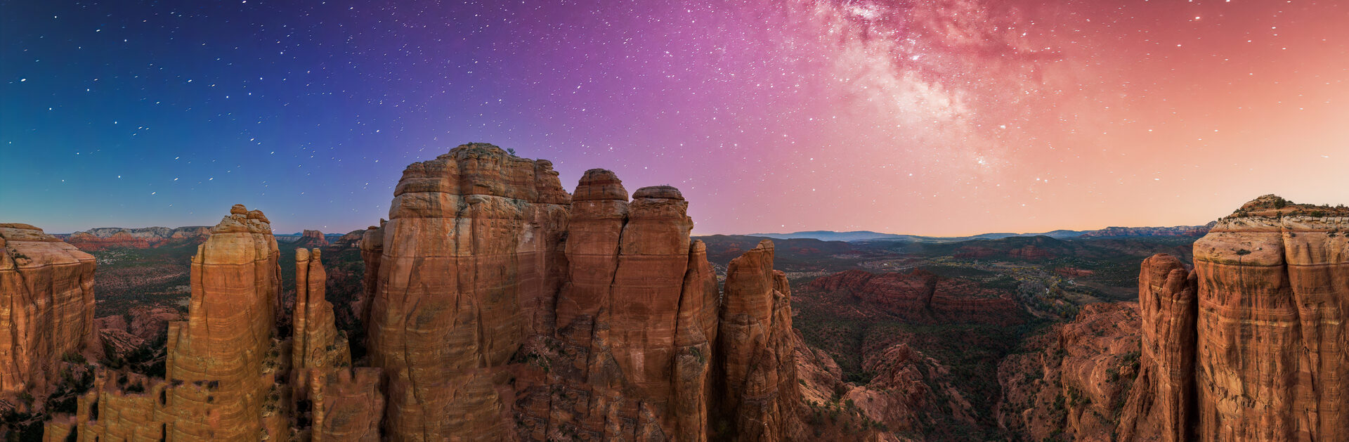 Sedona red rocks landscape